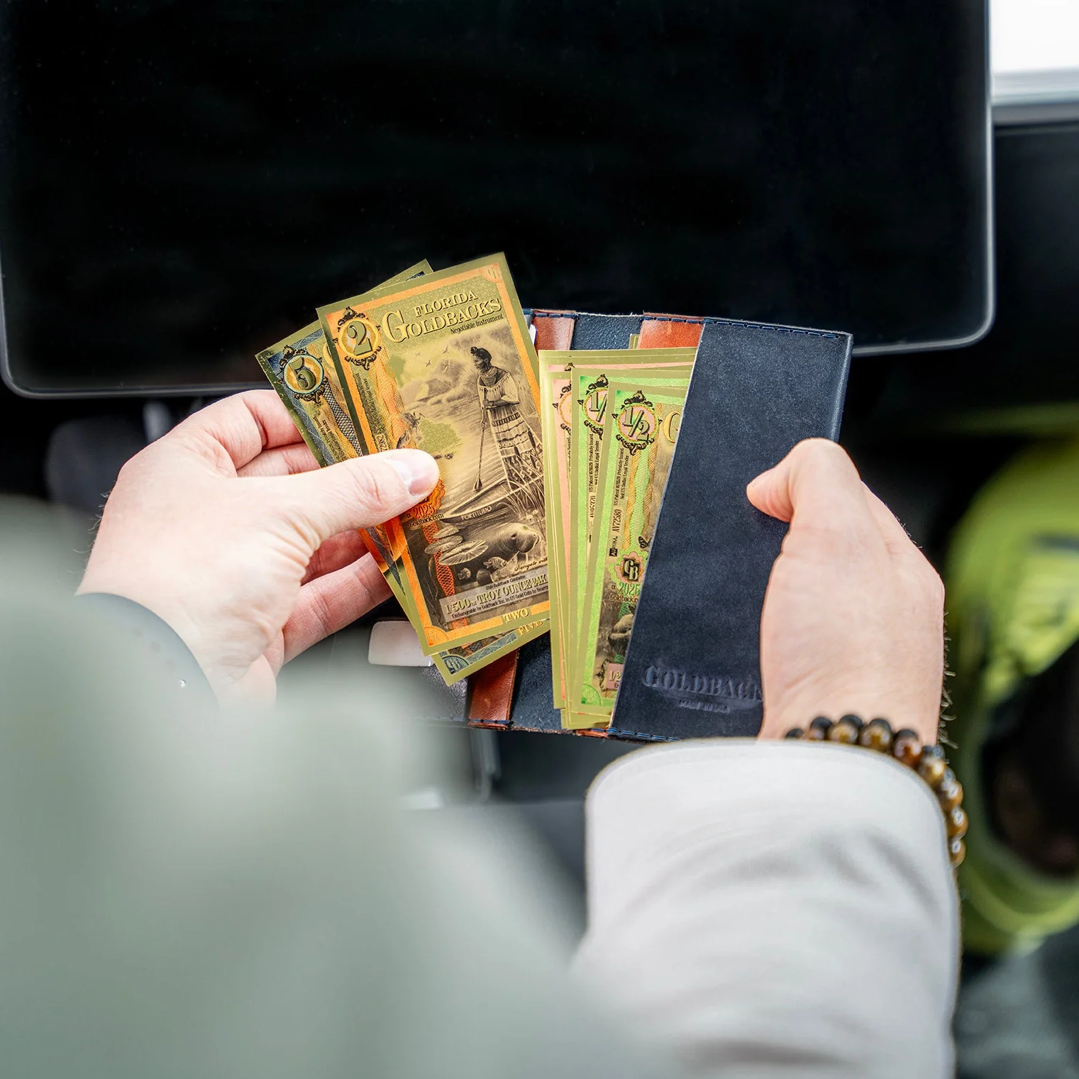 Goldback - The Wayfarer Wallet - Image 4